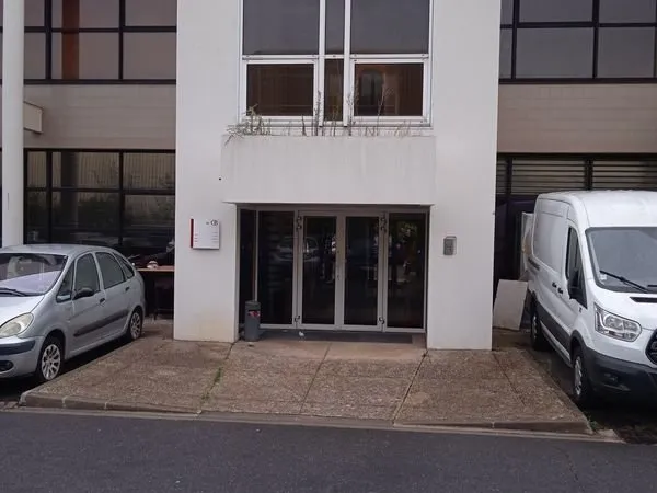 Location de bureaux Lognes 170 m2