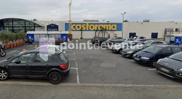 Local commercial 65 m²