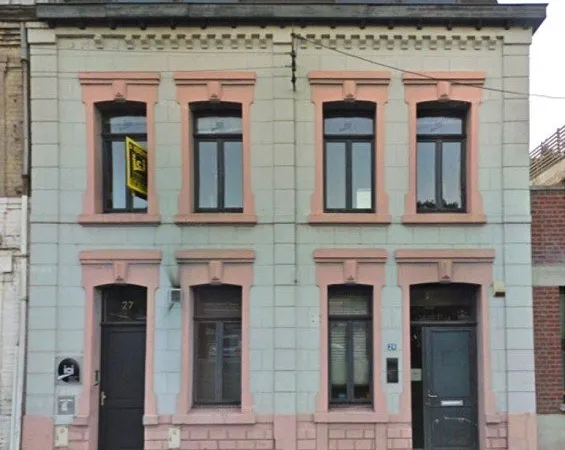 Bureau 130 m²