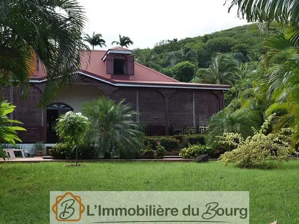 Magnifique Maison Traditionnelle Créole - Piscine et Bungalo