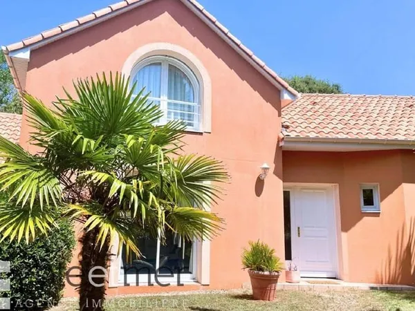 Maison 4 pièces 121 m²