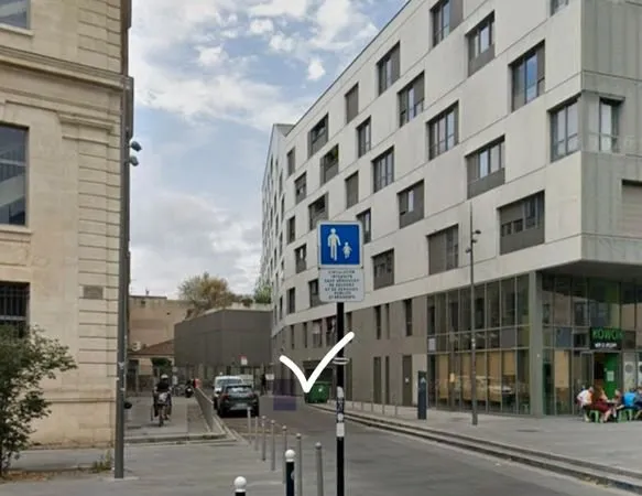 Location parking à 5min Gare Jean