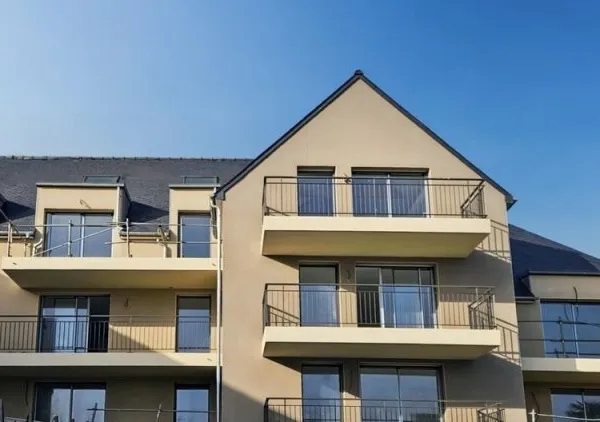 Vente appartement T4, 90 m² avec balcons, Perros-Guirec (22700)