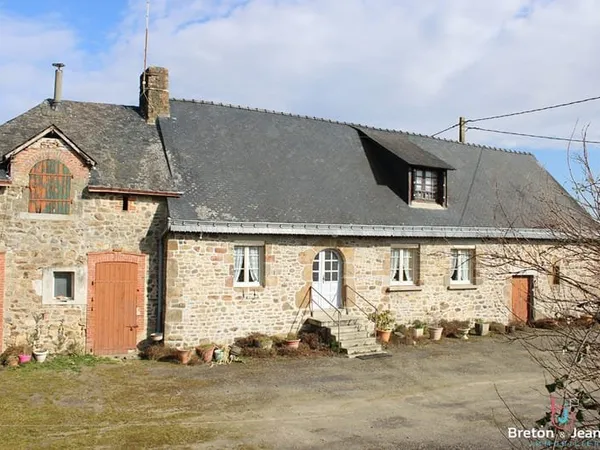 Fermette de 90 m² à Ernée