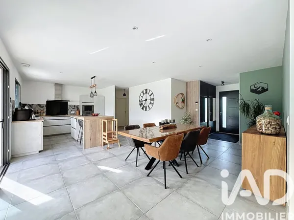 Maison 4 pièces 122 m²
