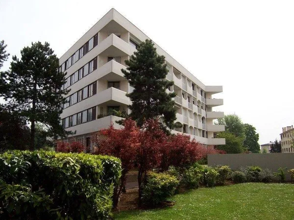 Appartement 5 pièces 96 m²