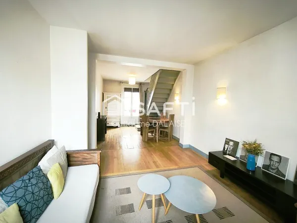 Beaux volumes pour ce duplex au charme ancien