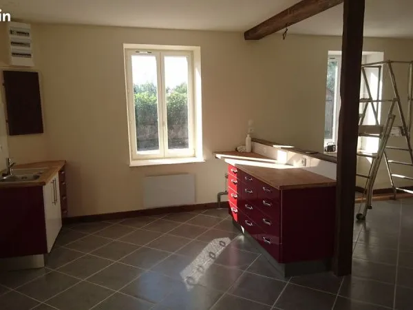 Appartement RDC avec cours
