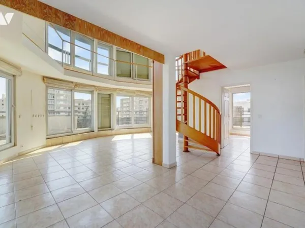 Appartement 5 pièces 127 m²