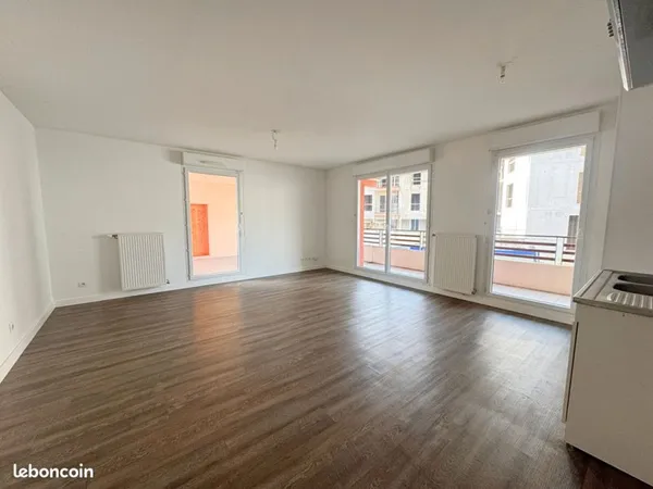 Appartement 4 pièces 77 m²