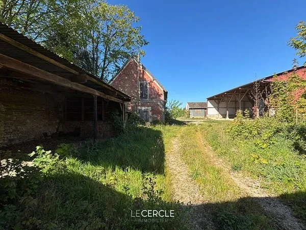 Local 750 m²