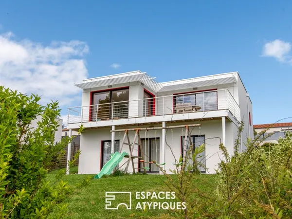 Maison contemporaine passive avec vue sur la vallée