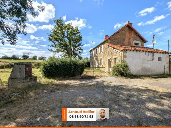Maison à vendre 7 pièces SAINT BONNET DE CRAY (71)