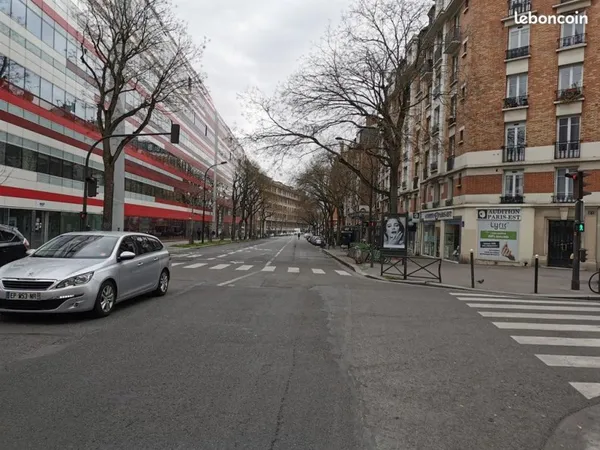Boutique 120 m² PARIS