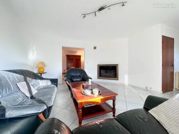 Maison 7 pièces 150 m²