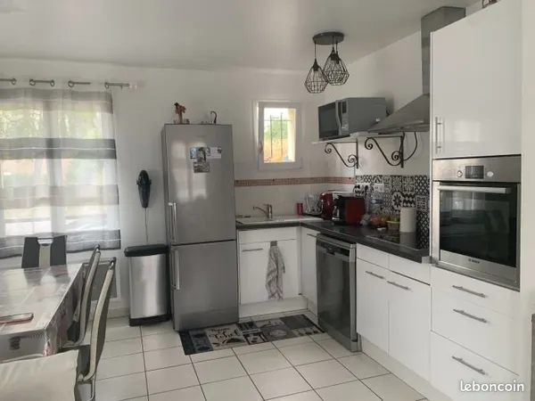Triplex 4 pièces 80 m²