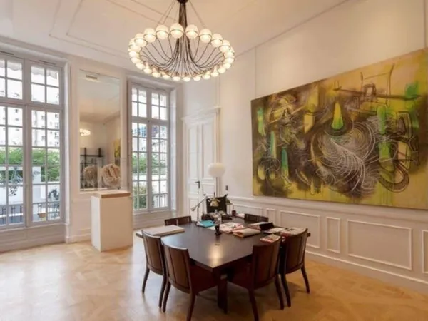 Bureau 2428 m²