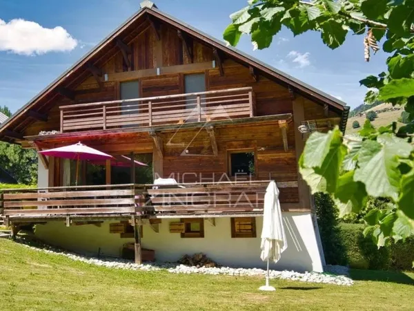 Chalet 5 pièces 141 m²