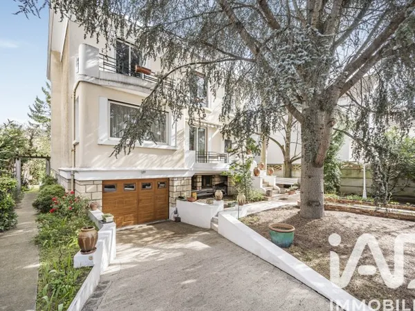 Maison 7 pièces 140 m²