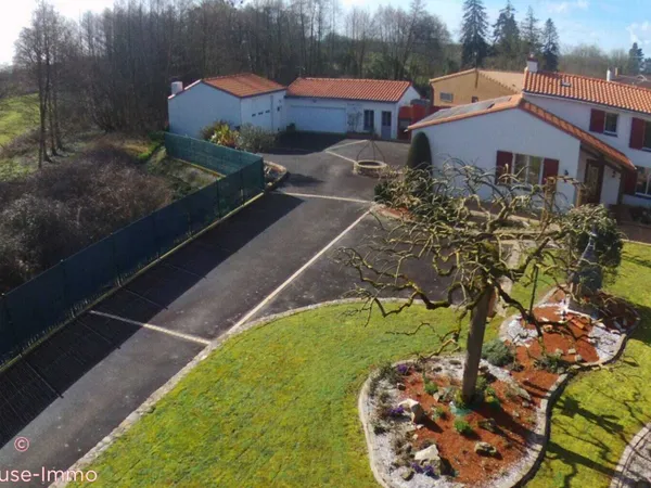 Maison 131 m2 Autonome avec piscine