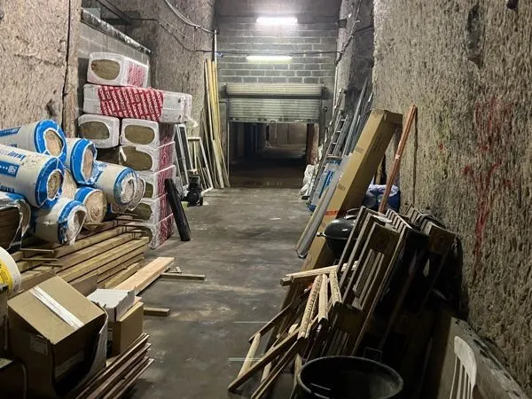 Local de stockage ou activité à Bougival 78