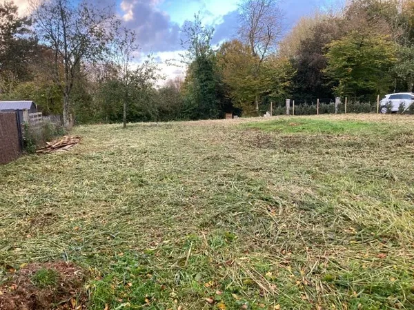 Terrain 660 m² 