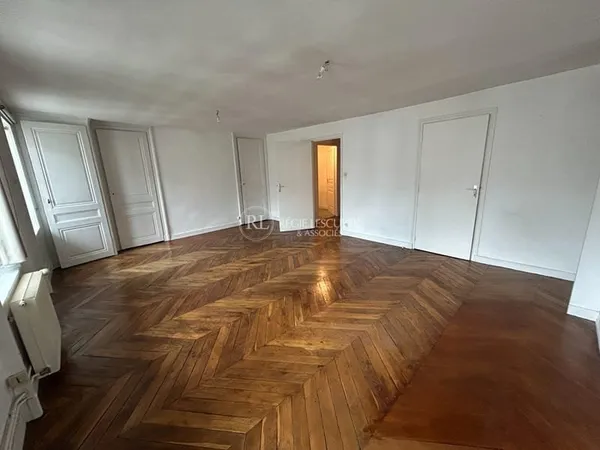 F2 rue du Pdt Edouard Herriot