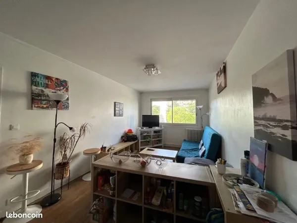 Appartement 1 pièce 87 m²