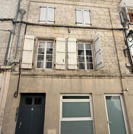 Immeuble de rapport 220 m²