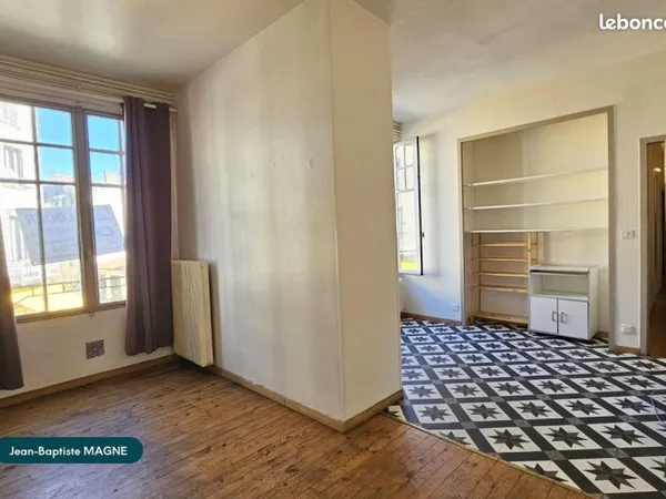 Immeuble 220 m²