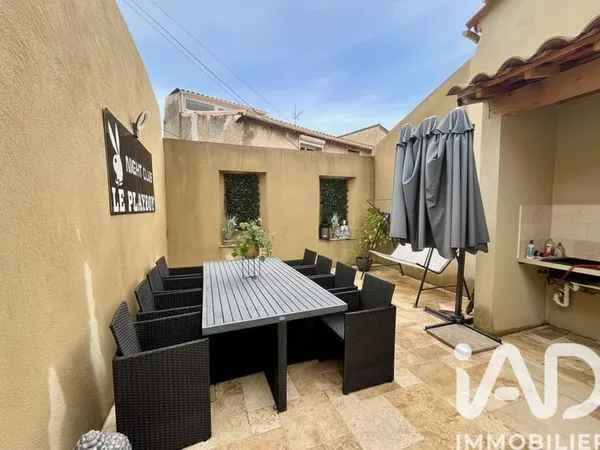 Maison avec appartements 205 m²