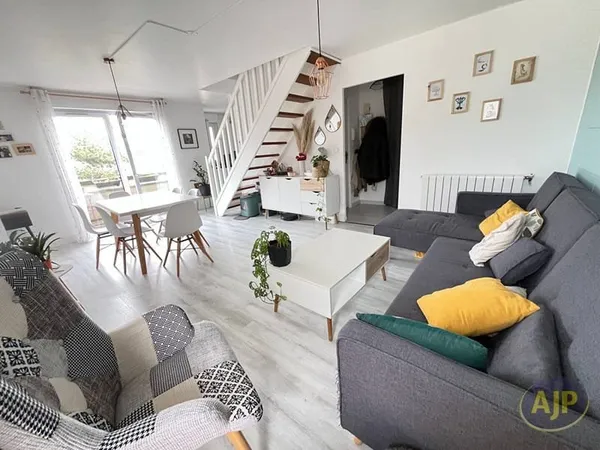 Duplex 3 pièces 63 m²