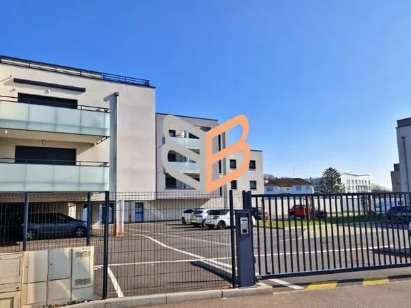 Yutz - Résidences du Parc - Appartement T2 récent avec par