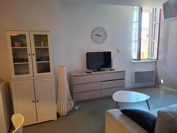 Joli studio meublé au coeur du centre historique de Figeac