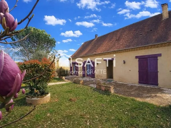 Une maison familiale à vivre, à deux pas de Sarlat