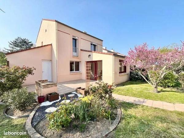 Maison 4 pièces 110 m²