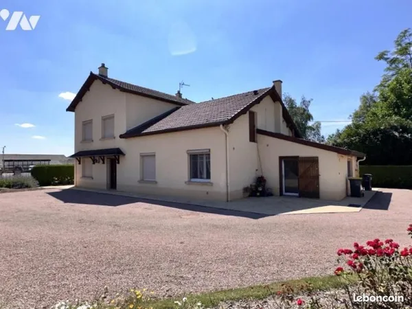 Maison 9 pièces 199 m²