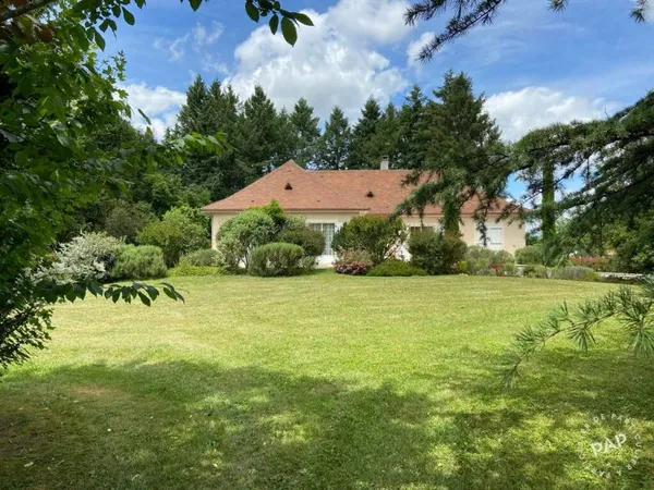 Maison 7 pièces 282 m²