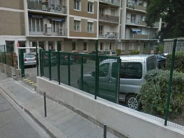 Stationnement Location Grenoble   60€