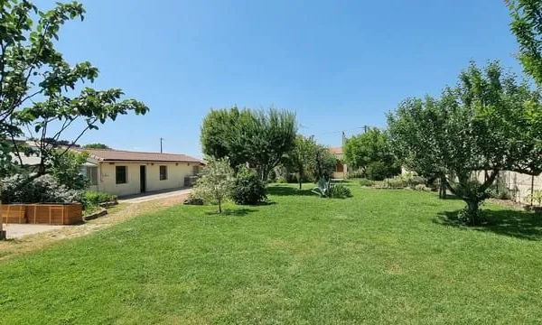 Terrain constructible de 1024m²