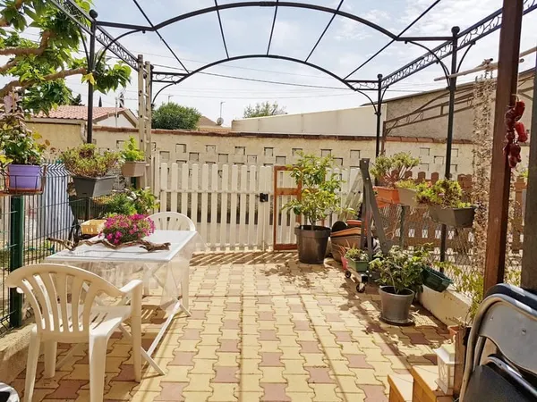 1 LOT DE 2 APPARTEMENTS T2 AVEC TERRASSE SECTEUR PLAGE SAINT