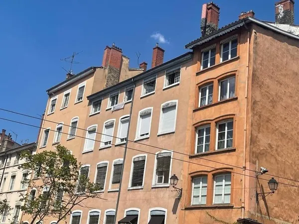 Vieux Lyon 4 pièces 100% rénové meublé 80 m² 2 Chr