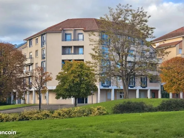 Loue chambre non meublé