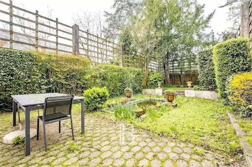 Hôtel particulier 8 pièces 255 m²