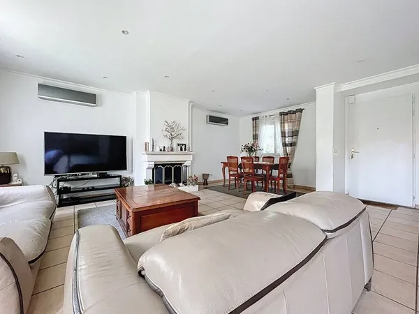Maison 6 pièces 115 m²