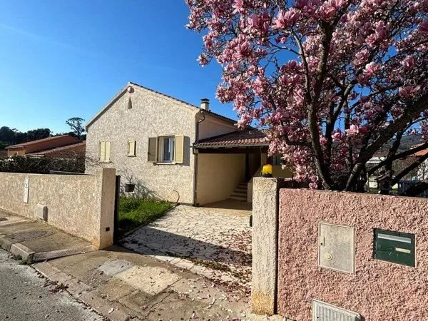 Maison 190m2 comprenant 2 appartements