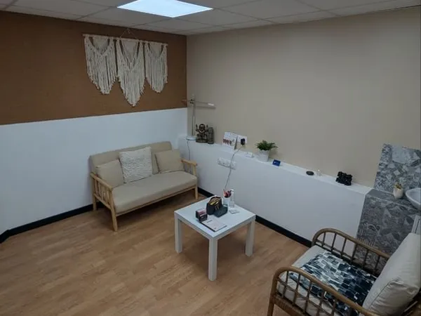 Local professionnel dans centre de santé médical/ paramédical
