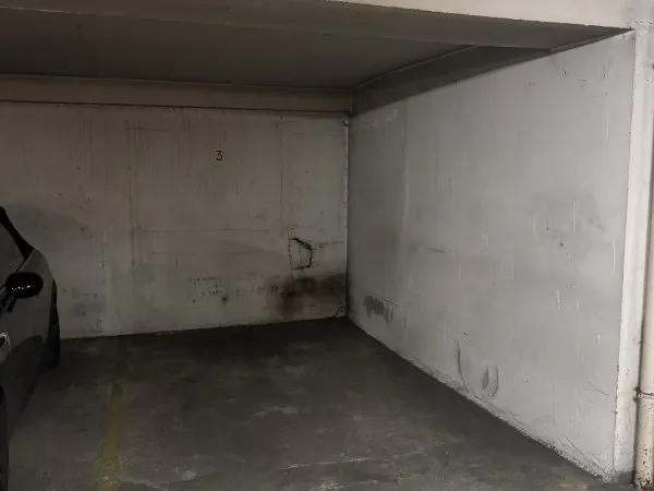 Loue parking