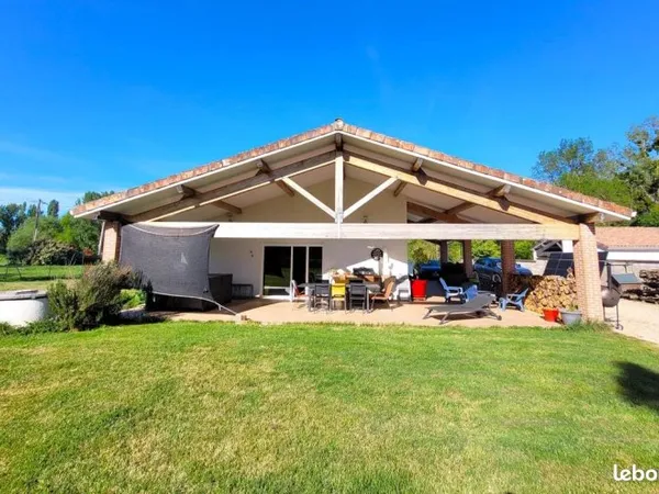 Maison 5 pièces 130 m²