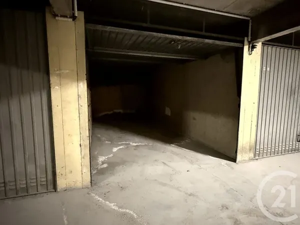 Parking 15 m²